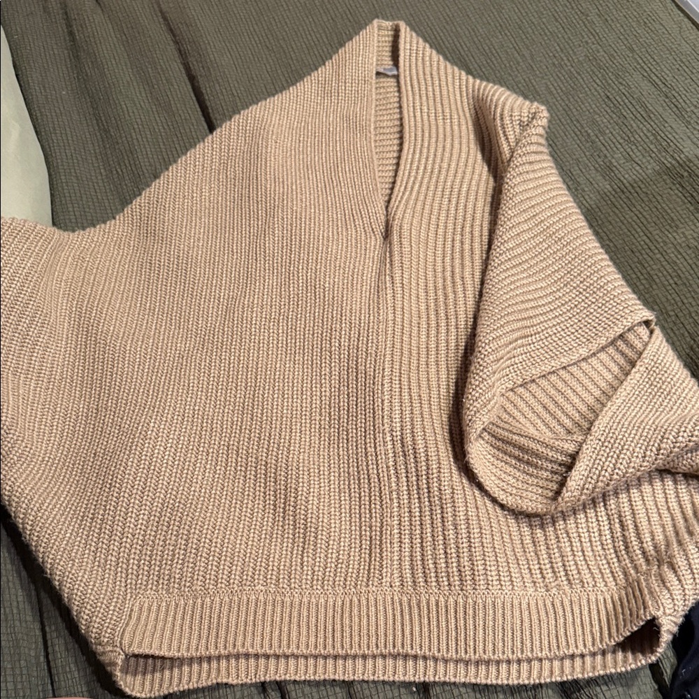 ASOS Women's V-Neck Chunky Knit Sweater poncho cape